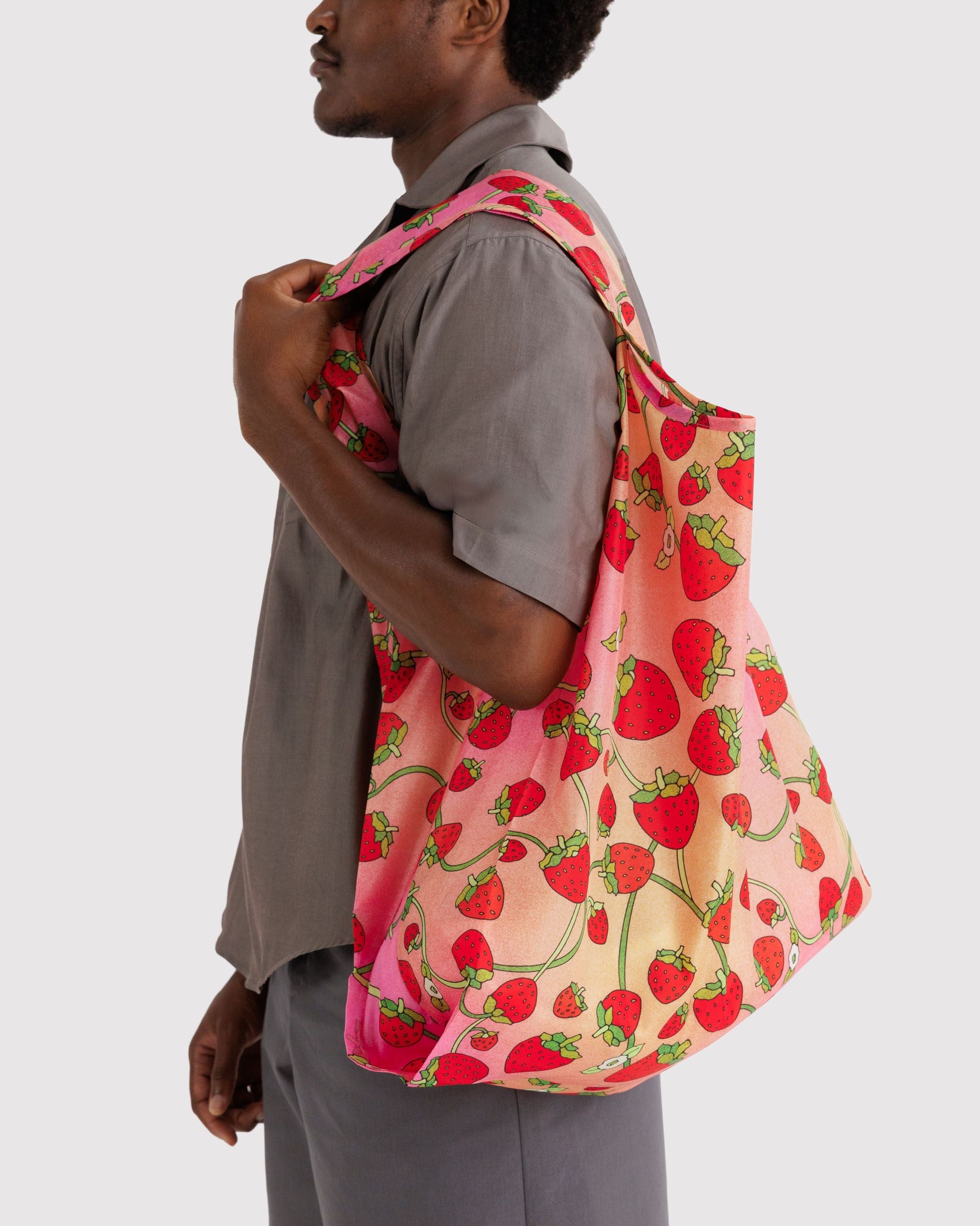 Big Baggu - Strawberry Blossom